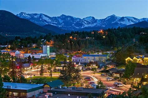 Featured Trail Town Estes Park Colorado — Atra