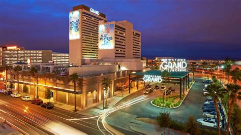 Powered by the pet lovers at. Downtown Grand Las Vegas: 15% Off on Rooms | lasvegasjaunt.com
