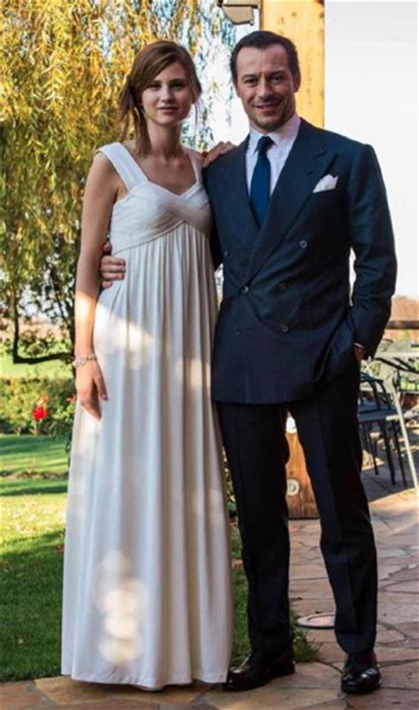 Abiti da sposa vip più belli. Matrimoni vip: gli abiti da sposa più belli del 2015 - D ...
