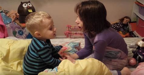 Big Sister Teaches Little Brother How To Pray In Adorable Video Faithpot Teaching Brother