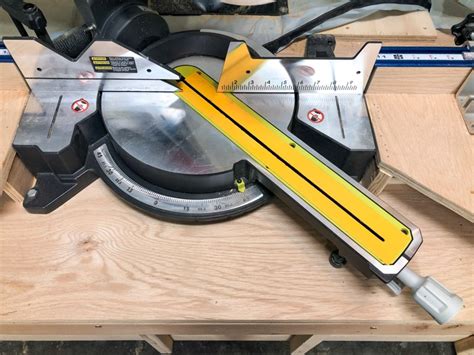 How To Use A Miter Saw The Ultimate Beginners Guide The Handymans