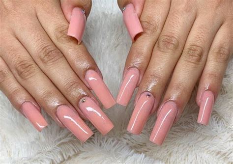Diseños de uñas acrilicas decoradas: Uñas Decoradas 2021 : Modelos Colores Y Disenos De Unas ...
