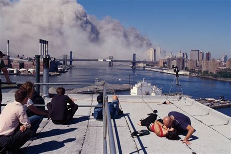 Photo Never Before Seen Shot Captures Grief On 911 3
