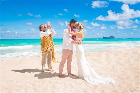 Elope In Hawaii Hawaii Elopement Packages Locations And Tips