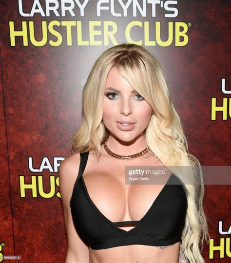 Model Jessica Weaver Hosts Larry Flynts Hustler Club Instagram Party News Photo Getty Images