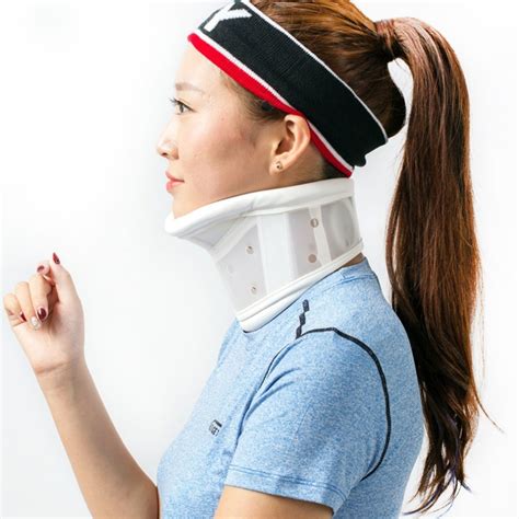 Breathable Neck Brace Medical Cervical Collar Neck Support Immobilizer