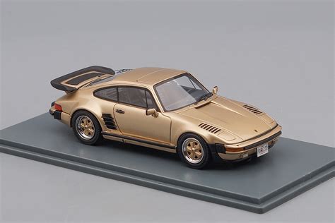 Porsche 930 Se Usa Gold