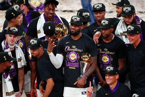 WATCH LeBron James Takes Along His Championship Trophy To Lakers Party In Las Vegas