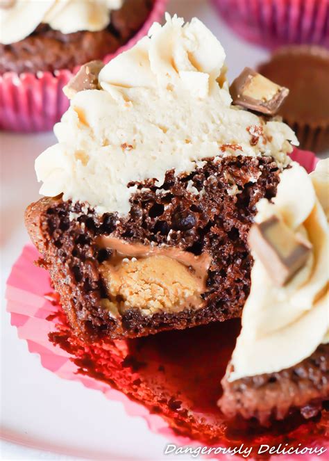 These Reeses Peanut Butter Cupcakes Have A Little Hidden Surprise In