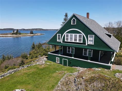 Bid On This Adorable Waterfront Cottage On Little Deer Isle
