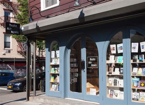 A Guide To New York Citys Best Bookstores Vogue