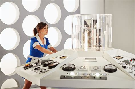 Doctor Who Series 9 Promo Pics Of Jenna Coleman In Hell Bent Blogtor Who