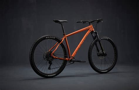 Whyte 529 29er Hardtail Mountain Bike 2020 Matt Orange Khaki Kiwi
