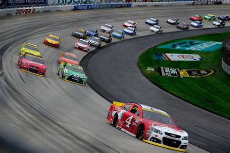 Nascar Drivers Try To Manage The Monster Mile In Dover B104 Wbwn Fm