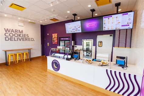 Insomnia Cookies Expands into Canada With 1st Canadian Location Opening