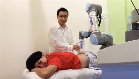 Первый умный робот массажист Emma Занимательная робототехника
