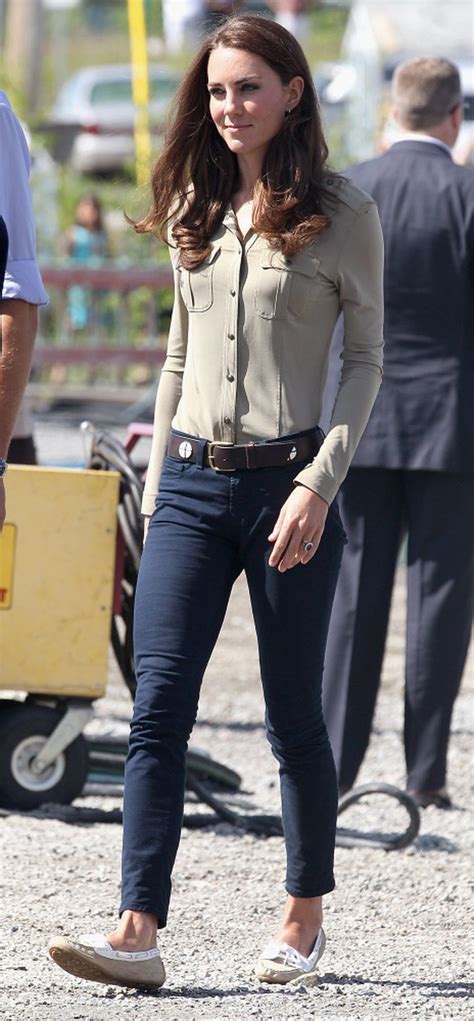 Kate middleton's best casual outfits. Kate middleton casual style outfit 13 - Fashion Best