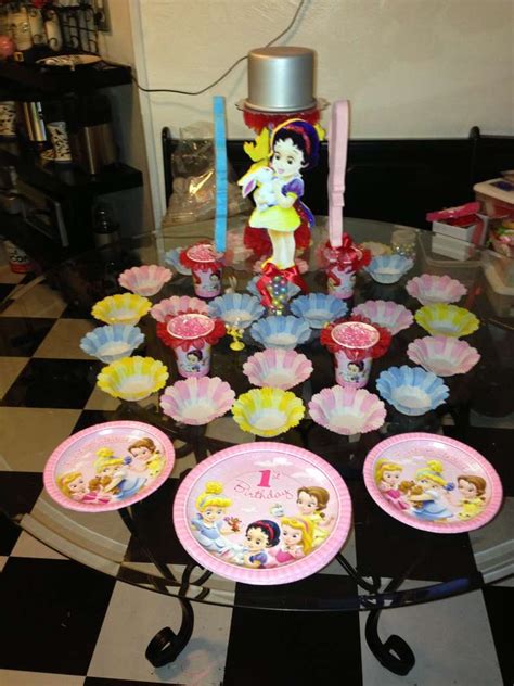 Snow White Birthday Party Ideas Photo 2 Of 16 Catch My Party