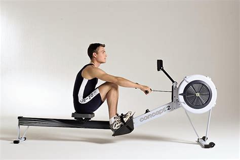 The Correct Way To Use An Erg Rowing Machine Trusper