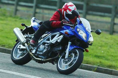The sv 650a is powered by a liquid cooled 645 cc 2 cylinder engine. SUZUKI SV650 (1999-2015) Review | Speed, Specs & Prices | MCN