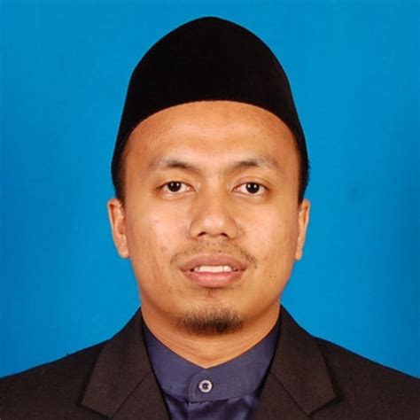 Pebalap mohd hafiz nor azman (22) tewas dalam kecelakaan dalam ajang balap motor bebek. Mohd Hafiz JAMALUDIN | Bachelor of Syariah Islamiyyah (Al ...
