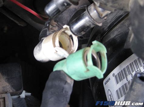 46l And 54l Ford F 150 Evap Purge Valve Replacement