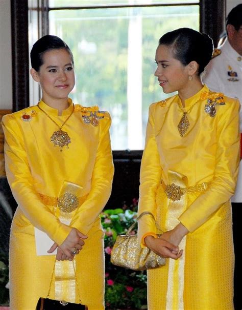 เมื่อวันที่ 22 มกราคม 2564 เว็บไซต์ราชกิจจานุเบกษา เผยแพร่. พระราชทานเครื่องราชอิสริยาภรณ์จุลจอมเกล้า ฝ่ายใน "ทุติยจุลจอมเกล้าวิเศษ" คุณพลอยไพลิน - คุณสิริ ...