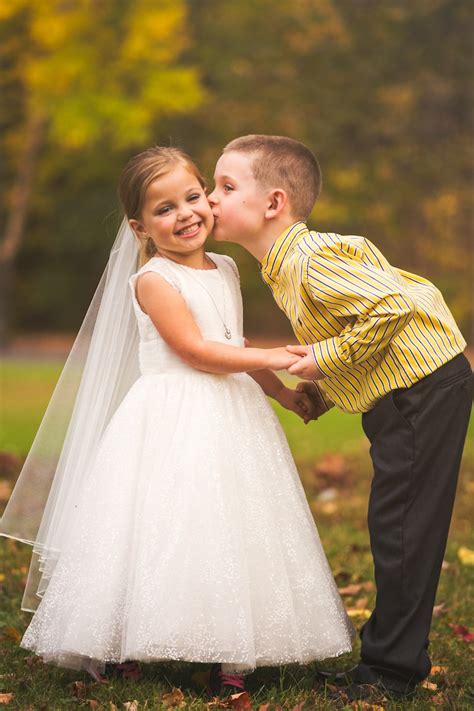 Childhood Sweethearts Marry In Adorable Wedding Photo Shoot