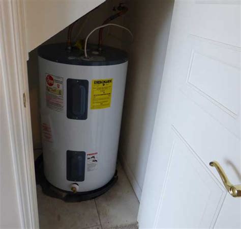 So where should carbon monoxide detectors be placed in order to best detect co leaks in your home? Garage Safety Tips and Hazards
