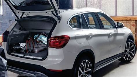 Bmw x1 şimdi 300.000 tl'ye %0,89 faiz avantajı ve takas desteği ile. Dimensions BMW X1 2015, coffre et intérieur
