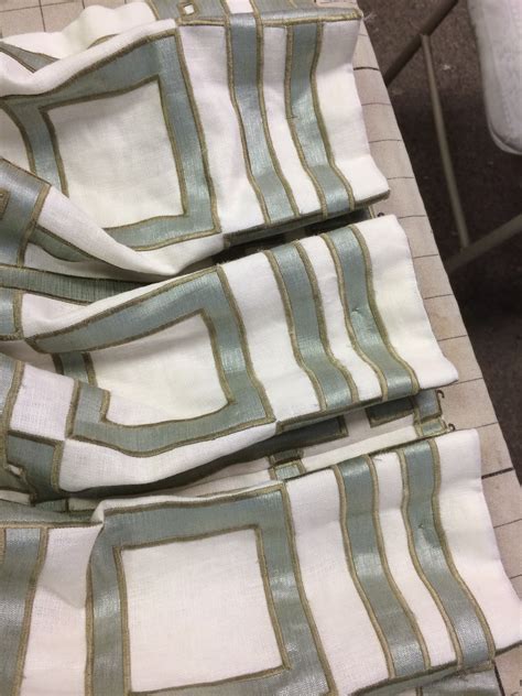 Check spelling or type a new query. Leatherwood Design Co: Two Pinch Pleat projects