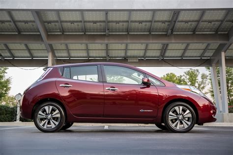 2016 Nissan Leaf Overview The News Wheel