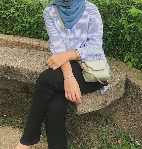 Andai kakak ku tidak memancingku waktu itu. Wanita Pura-pura Bercinta Dengan Suami Orang Demi Thesis ...