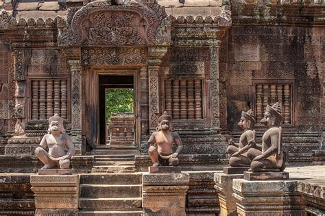 Angkor Wat Cambodia Hinduism Temple Hd Wallpaper Wallpaperbetter