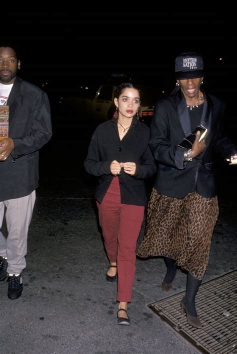Lisa Bonets Hipster Look In 1996 Best Celebrity 90s Fashion Moments