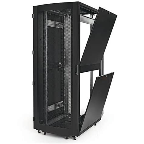 A comprehensive server rack diagram can help you select the right size for your server, organize your equipment, pinpoint issues while troubleshooting, and prevent lost time and resources. 42U Server Rack Kabinet 800x1000