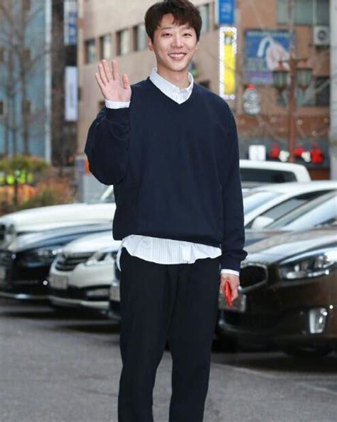 泰亨鄉（英語：tai hang village，亦作tai hang heung），舊名叉坑、太坑，因最初有蔡氏族人聚居，亦稱蔡坑（早期廣泛包括九龍坑一帶稱謂）。因取諧音「泰運亨通」之意，二十世紀後漸改稱泰亨。 熱播韓劇《我黃金光輝的人生》終放宴，申惠善、朴施厚等出席參加 - 每日頭條