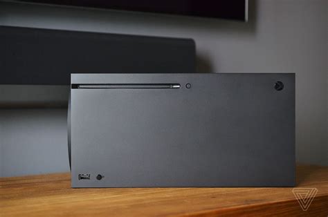 A first look at Microsoft’s new Xbox Series X console - The Verge