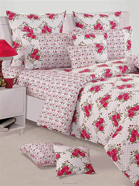 Winter Bed Sheets With Blanket Pillow And Cushion Set