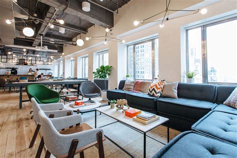 A Tour Of Wework Brooklyn Heights Coworking Spaces Cool Office