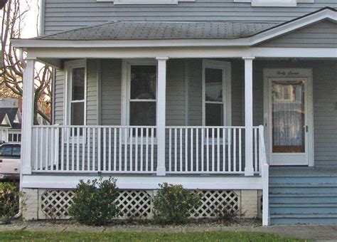 (2) temporary railing and toeboards shall meet the requirements of sections 1620 and 1621. Popular Porch Railing Height Building Code Vs Curb Appeal ...