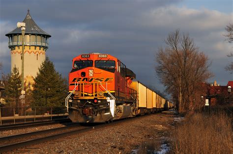 Vehicles Train 4k Ultra Hd Wallpaper