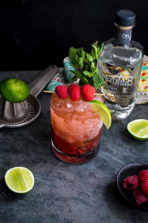 From fruity drinks to coffees and spiced drinks, these tequila drinks that aren't margaritas are sure. Raspberry Mint Tequila Smash | Girl In The Little Red Kitchen