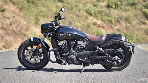 Indian Scout 2014 Indian Red Price Mileage Reviews Specification