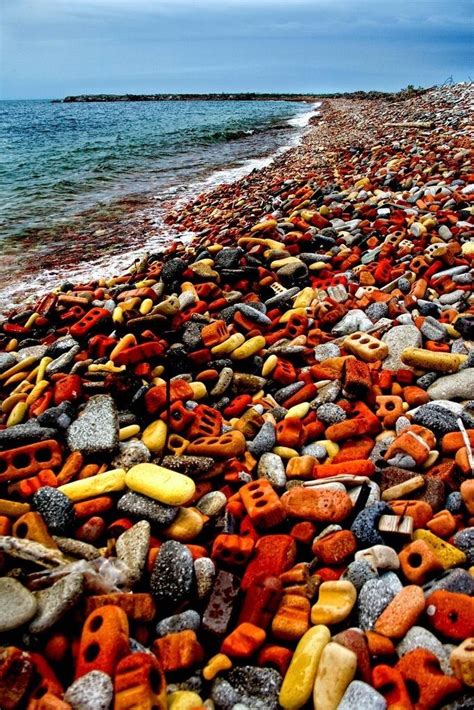 Pin By Yjorde On Colored Stones Renkli Taşlar Sea Glass Beach Beach