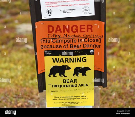 Bear Warning Sign In Glacier Park Hi Res Stock Photography And Images