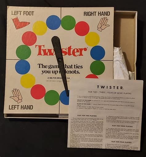 Vintage 1966 Twister Game No 4645 Milton Bradley Complete