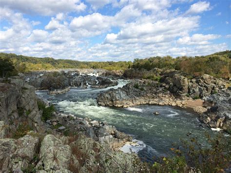 Hike Riverbend Park To Great Falls Park On An Easy Riverside Trail