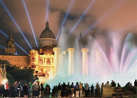 The Magic Fountain Of Barcelona Montju C Magic Fountain