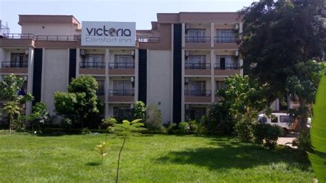 Book now and pay at the hotel! VICTORIA COMFORT INN - Updated 2018 Prices & Hotel Reviews ...